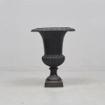 1346 4115 GARDEN URN